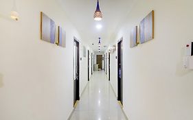Super Hotel O Relax Grand Near Snow World Hyderabad 4* India